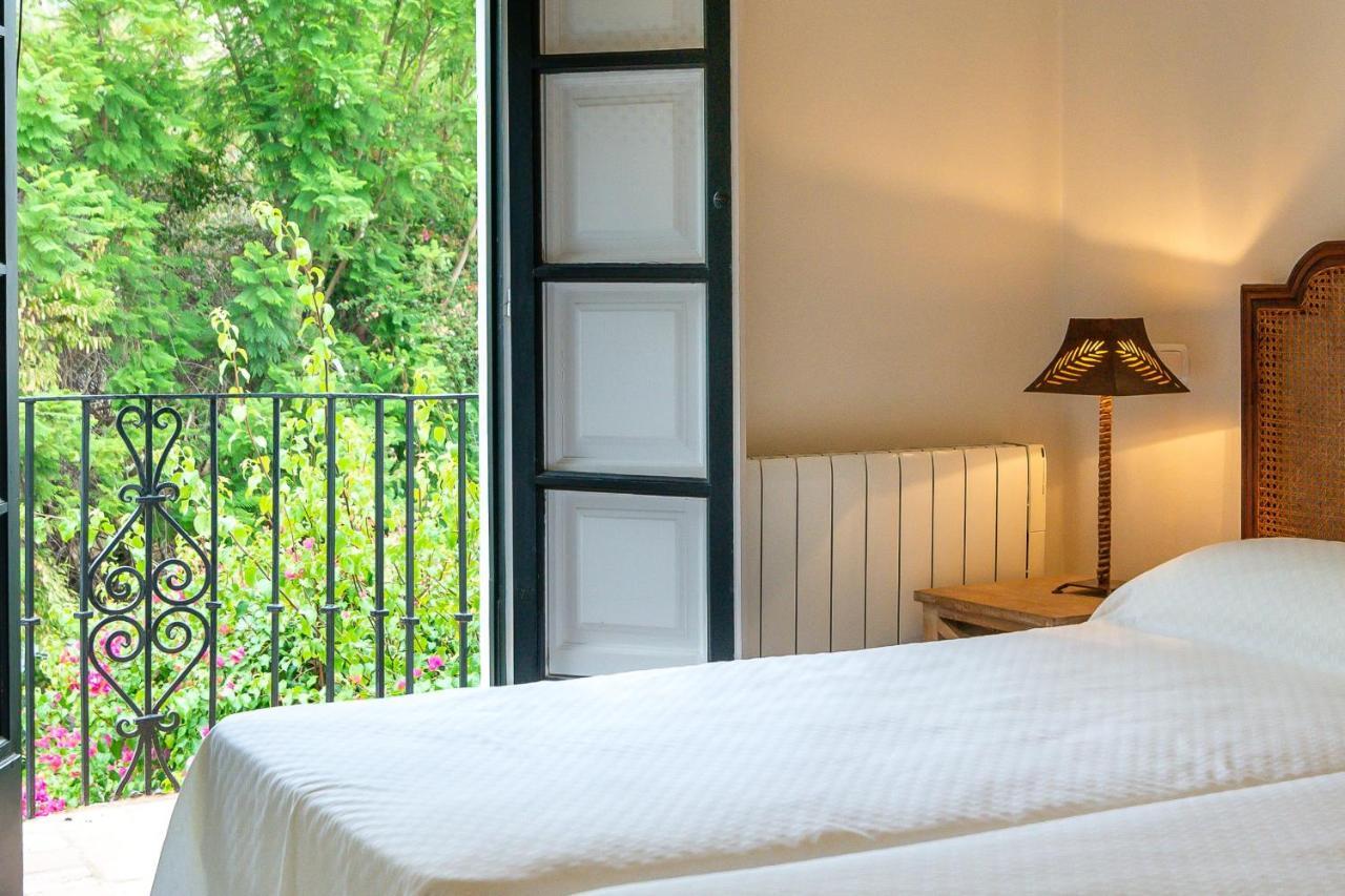 All About Lomas De Club Pueblo * Marbella