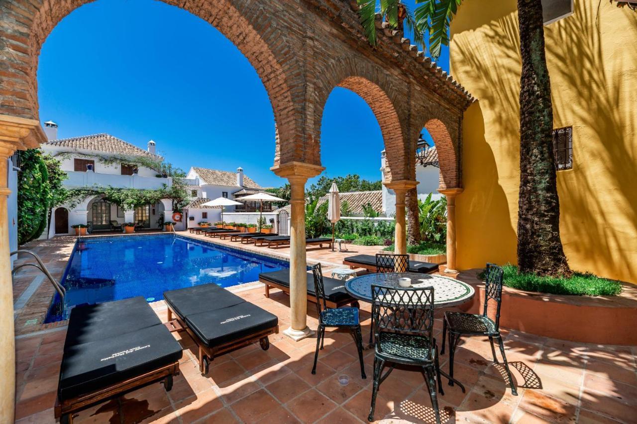 All About Lomas De Club Pueblo Holiday home Marbella