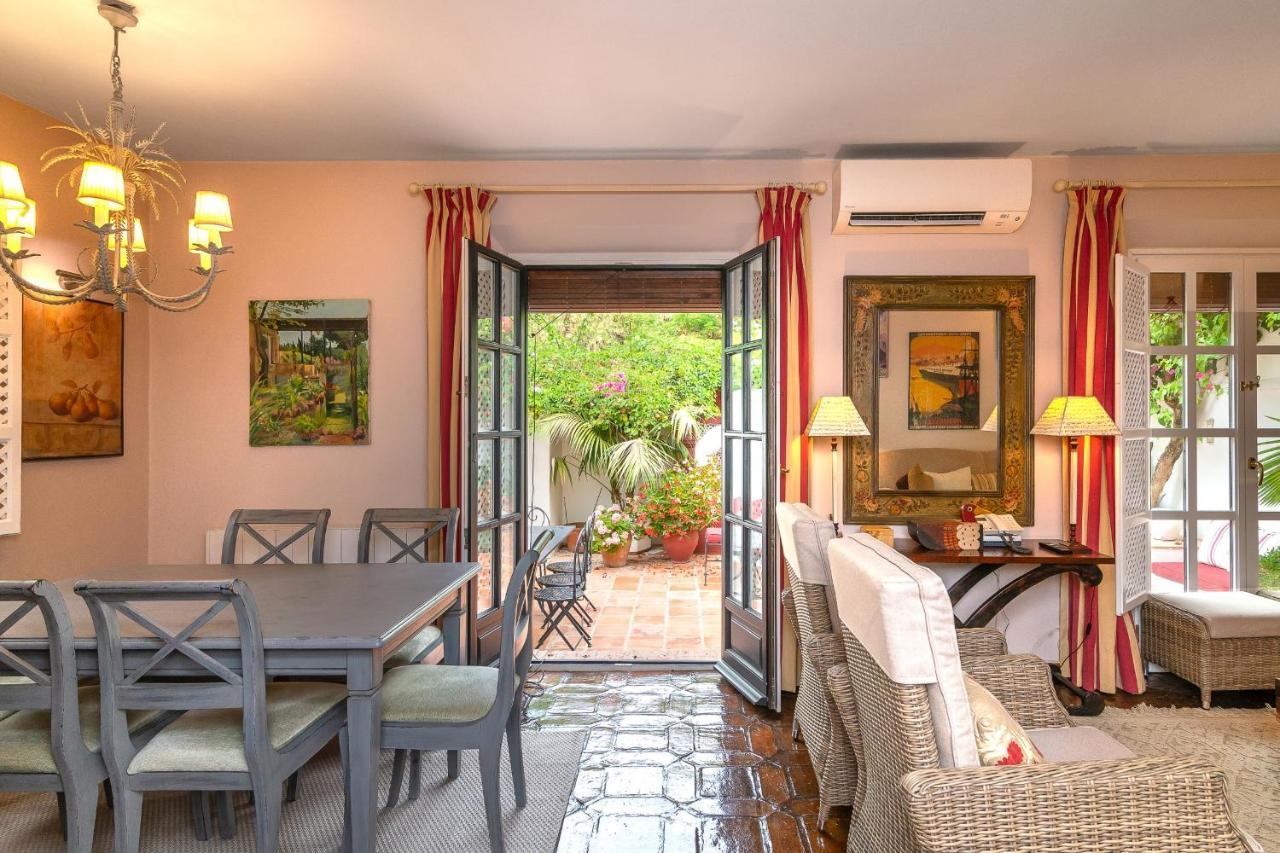 All About Lomas De Club Pueblo * Marbella